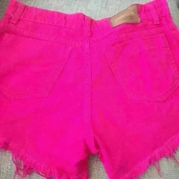 Pink shorts made in  Brazil size 7/8 - Picture 4 of 7